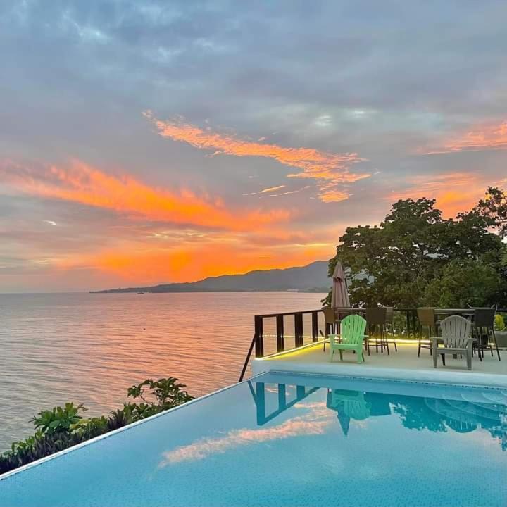 Cliff Haven Resort Jagna Kültér fotó
